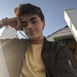 Meet your Posher, Andrew